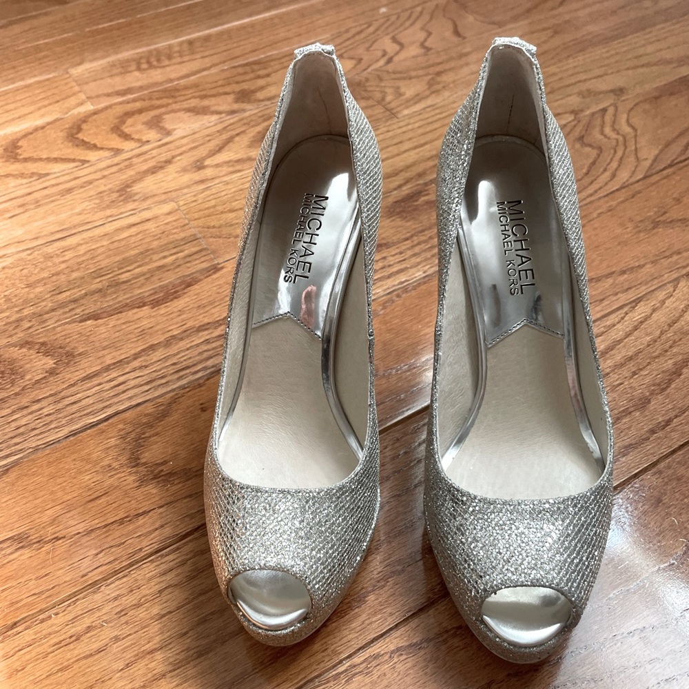 COPY - Silver glitter Michael Kors York platform peep toe pump in size 5.5